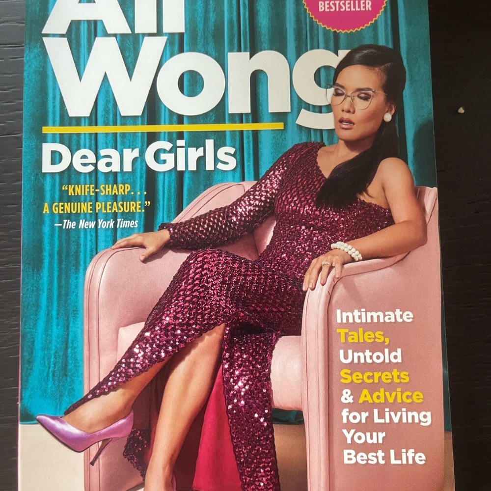 Bundle 3 for $12 📚 Dear Girls Book by Ali Wong, Comedian